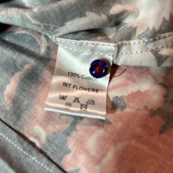 7 Downie St Button Up Shirt Mens Size 3 Medium Koi Fish All Over Print Stretch - Picture 9 of 9